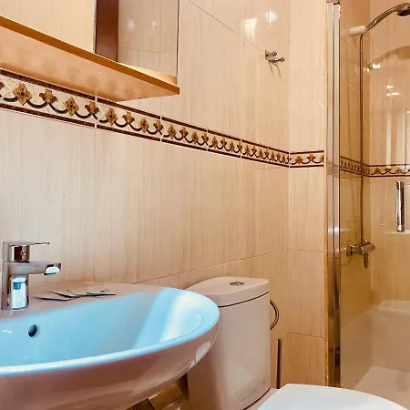 Click&guest - Comfortable Flat 2 Close To The פלאייה דל אינגלז